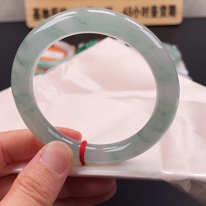 翡翠未镶嵌手镯圆条43