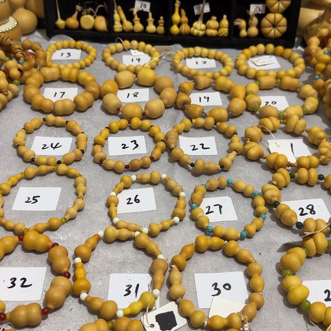 ****大叶紫檀（黑酸枝木类）