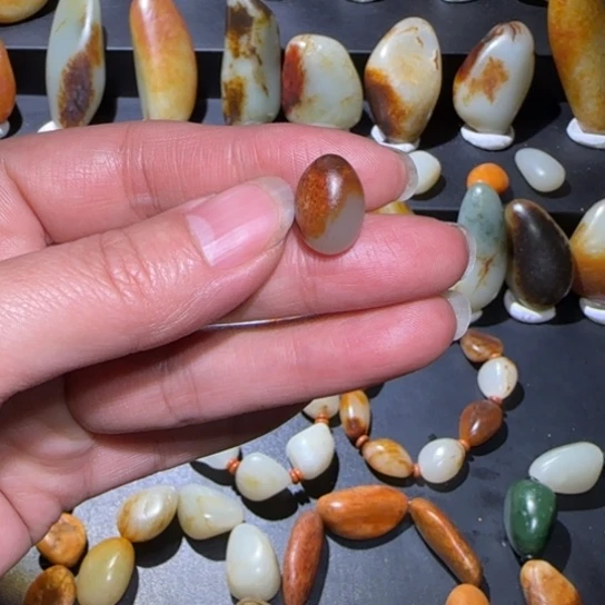 和田玉挂件未镶嵌荒