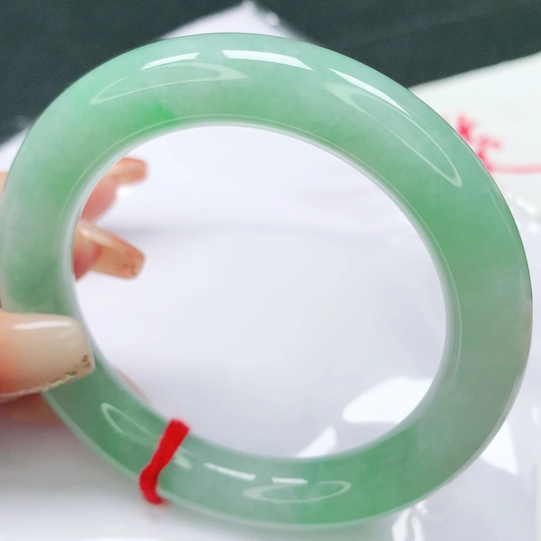 未镶嵌手镯翡翠完美95