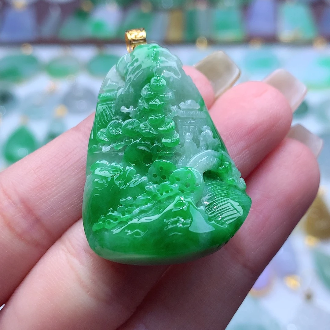 翡翠未镶嵌颈饰翡翠