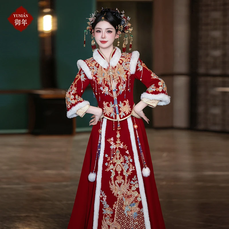 冬季保暖毛领秀禾服新娘结婚嫁衣2025新高级奢华中式婚服敬酒出阁