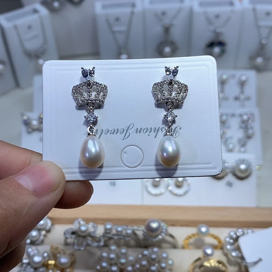 淡水珍珠未镶嵌耳饰