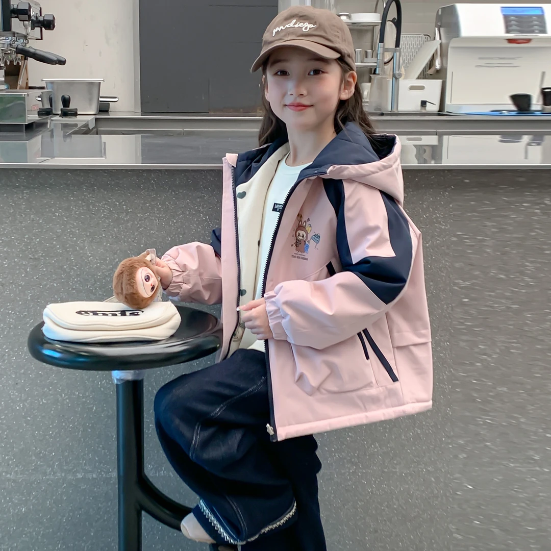 女童秋冬外套2025新款洋气女孩冬装双面穿儿童加绒加厚卡通冲锋衣