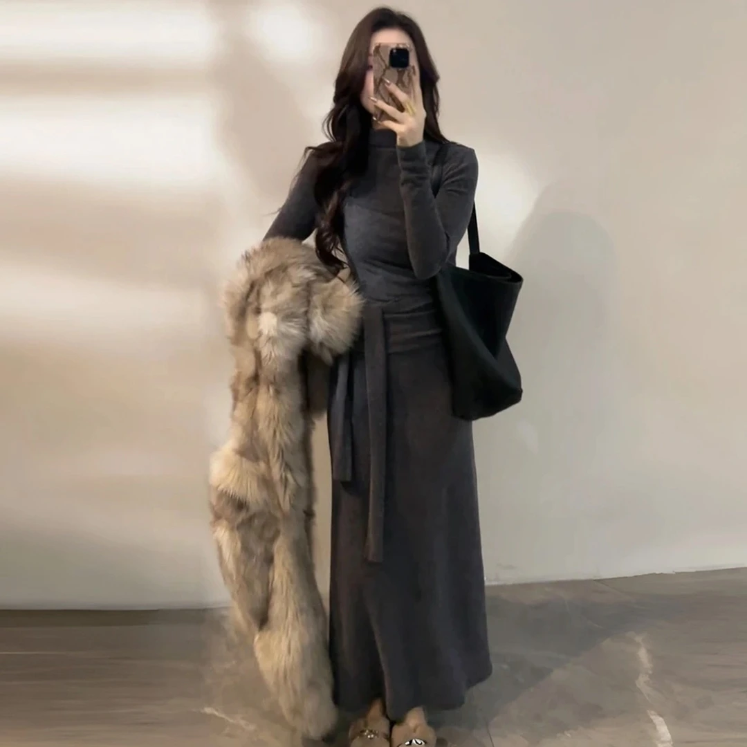 法式气质半高领连衣裙女秋冬2025新款收腰绑带显瘦假两件长款裙子