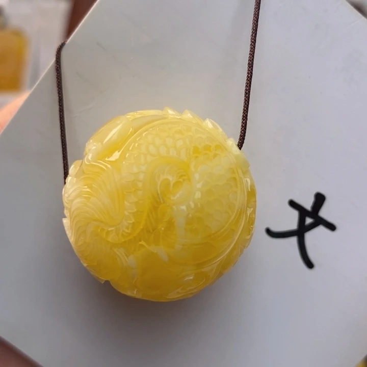 未镶嵌琥珀珠宝奇石22