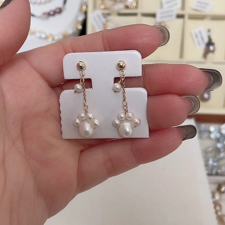 耳饰合金淡水珍珠猫爪银针耳环