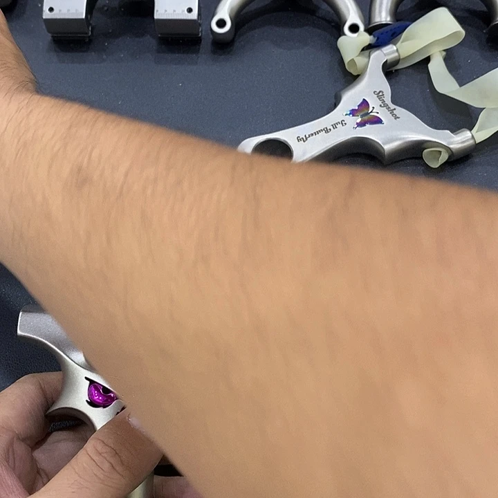 C***.2511号瑕疵恶魔裸弓