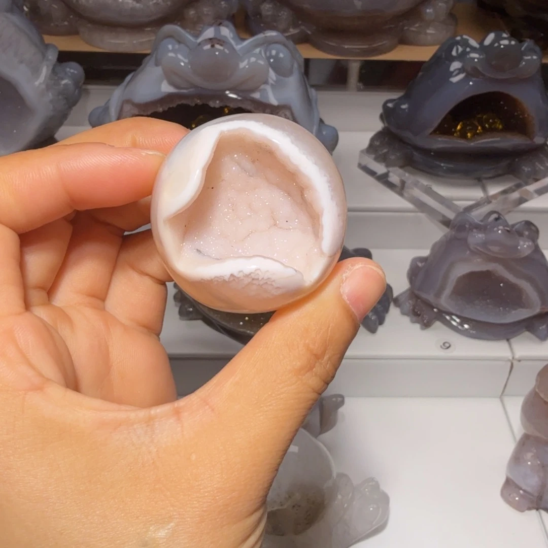 玛瑙/玉髓未镶嵌把件不退不换不议价大漏