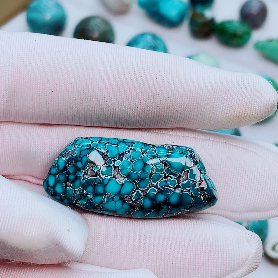 C***n未镶嵌绿松石珠宝奇石