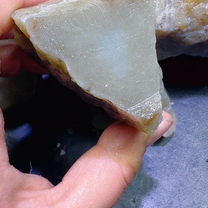 和田玉未镶嵌珠宝半成品