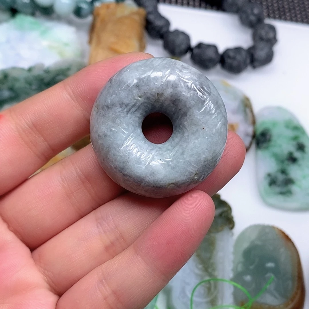 翡翠未镶嵌挂件翡翠