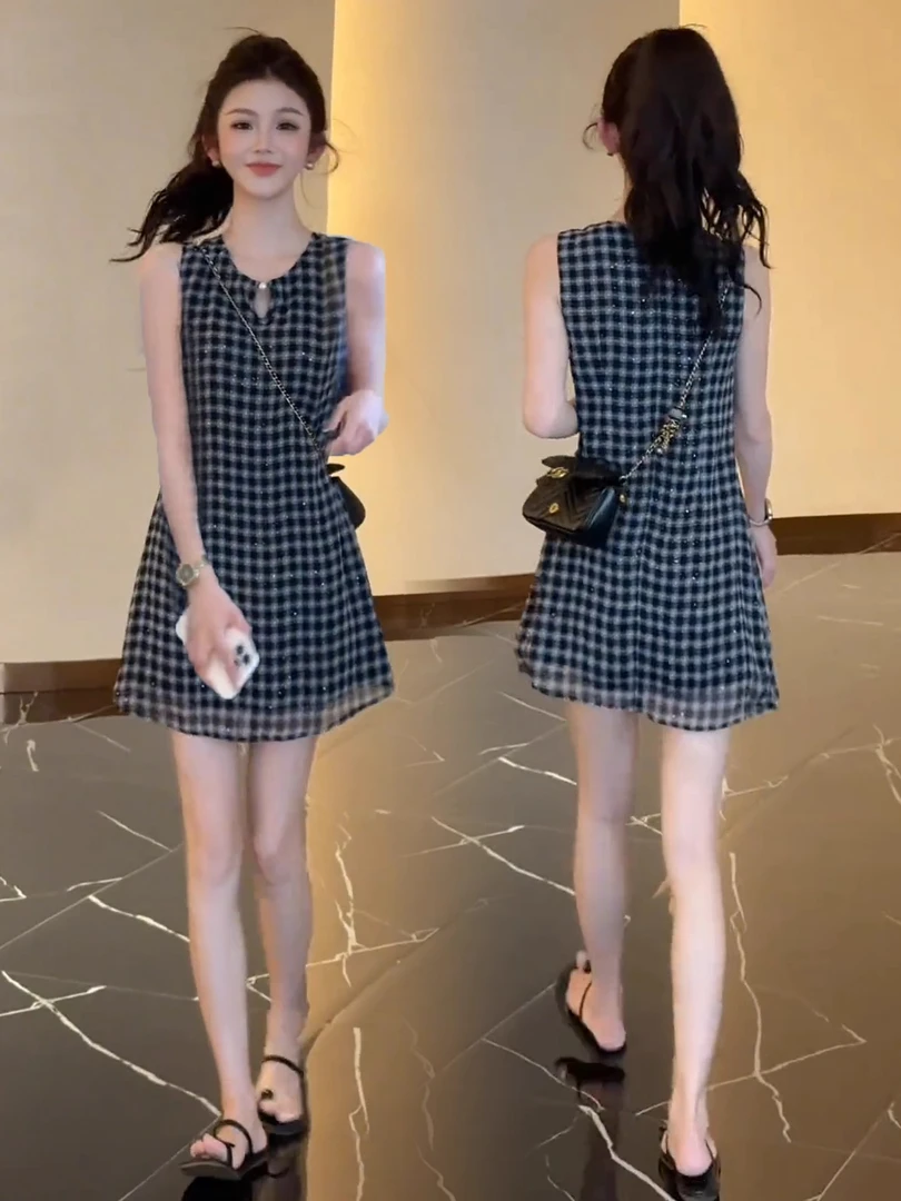 高腰无袖女装夏装极简风复古夏季休闲风连衣裙时尚显瘦气质小个子
