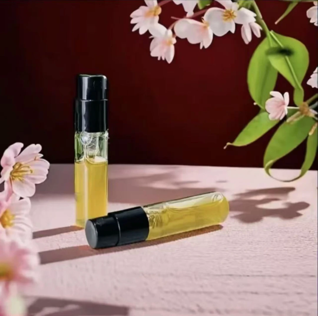 高档便携外用按压喷雾分装体验装喷瓶（2ml）