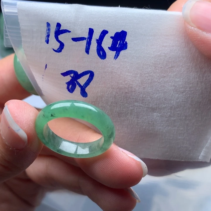 翡翠未镶嵌戒指戒圈