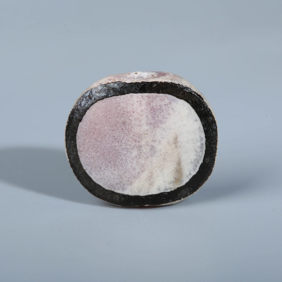 H02-027 印度河谷宽线单圈眼纹一期蚀花红玉髓 15*13mm