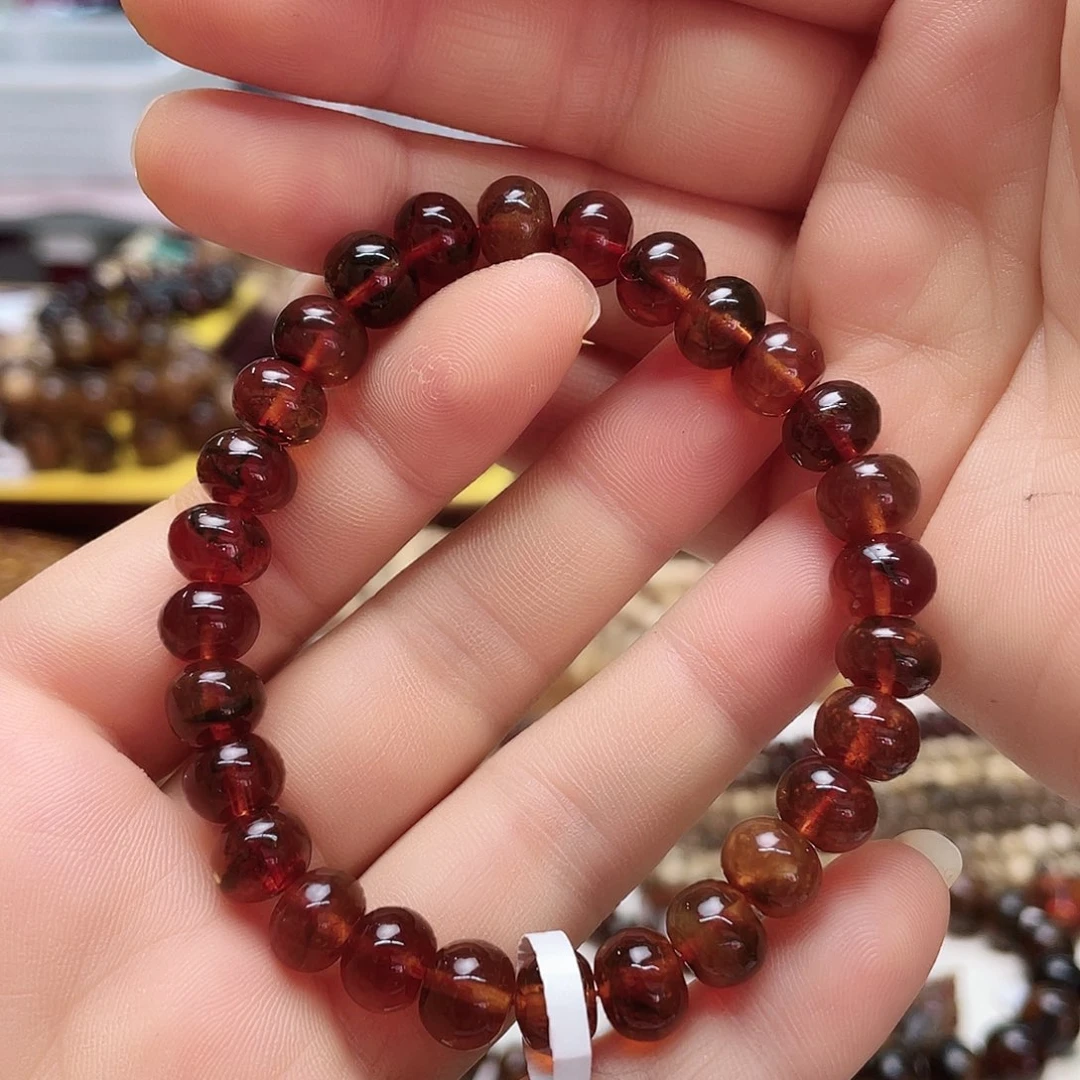 琥珀裸石未镶嵌八