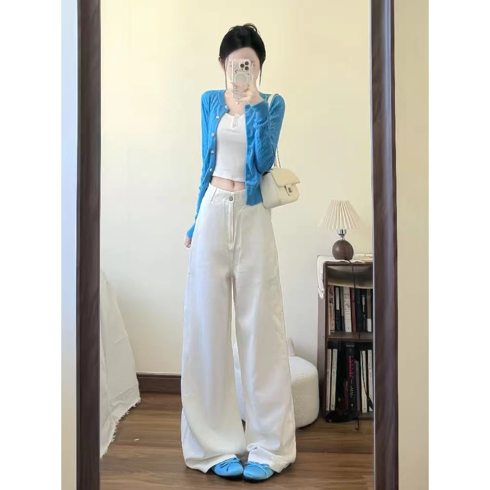 韩系巨好看的一整套流行穿搭俏皮打底背心针织开衫配牛仔裤三件套