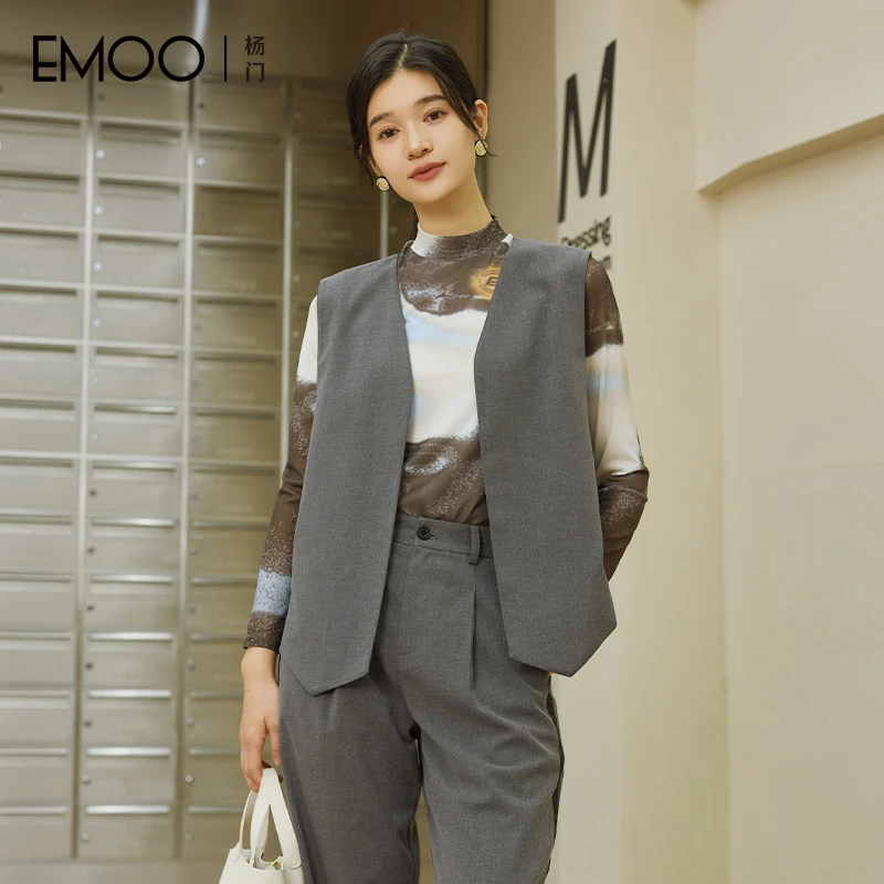 EMOO/杨门女马甲宽松型春季马夹简约宽松女装复古通勤E14M103277