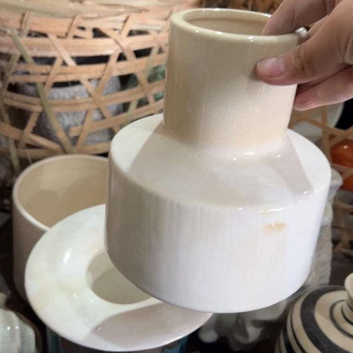 陶瓷花瓶摆件外贸出口微瑕捡漏高19口7公分