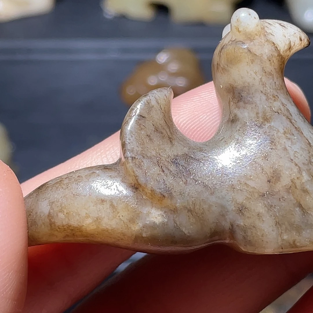 飞***哥和田玉（糖玉）未镶嵌颈饰