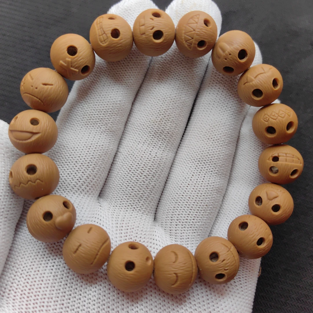 猴头核桃雕刻尸陀林阿呆手串，猴头龙岩料雕刻全品毕业级无泡药