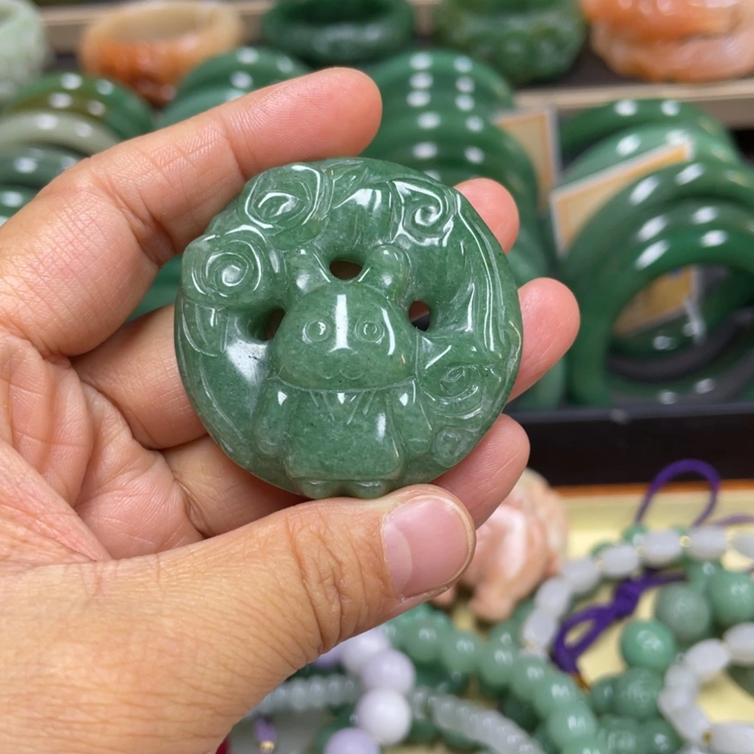 石英质玉未镶嵌手镯