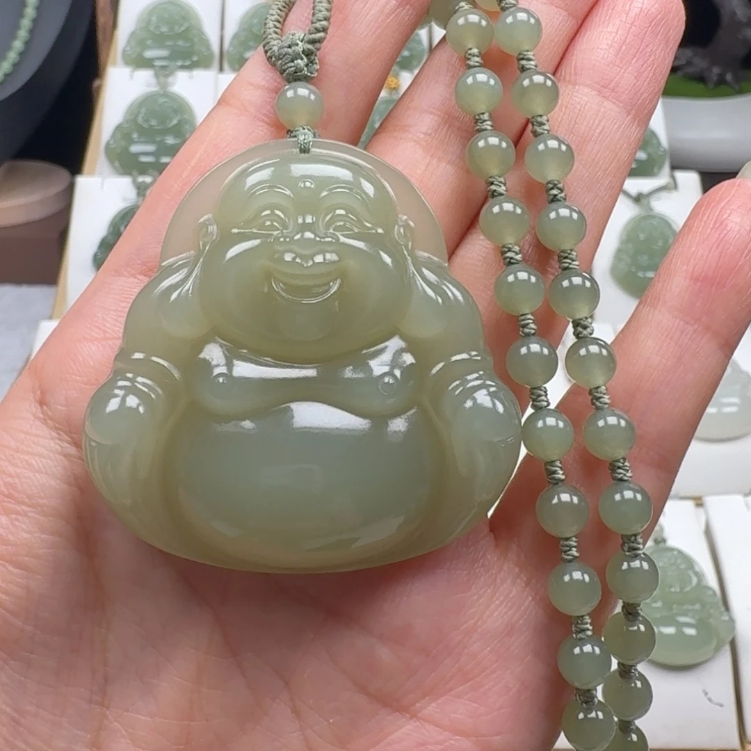 ****久颈饰未镶嵌和田玉