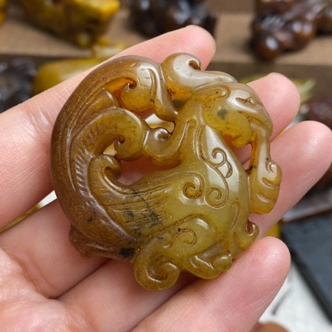 蛇纹石玉未镶嵌颈饰107