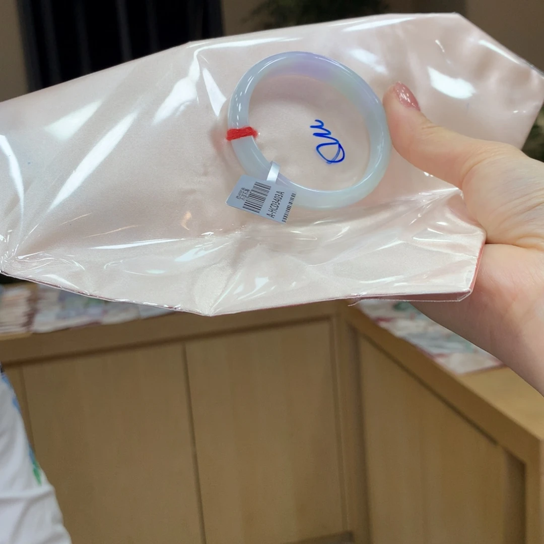 未镶嵌手镯翡翠不退不换