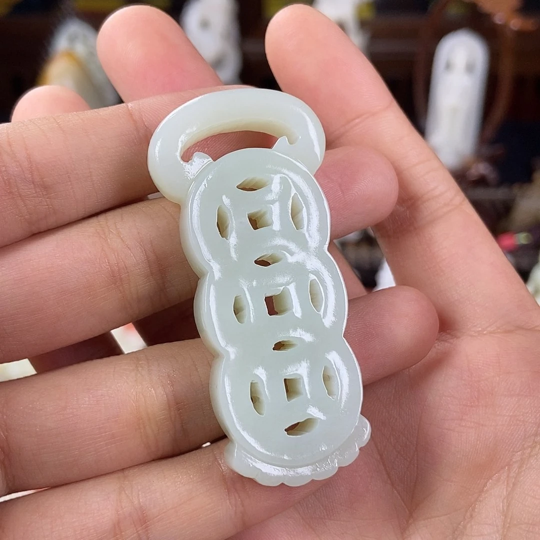 和田玉未镶嵌挂件