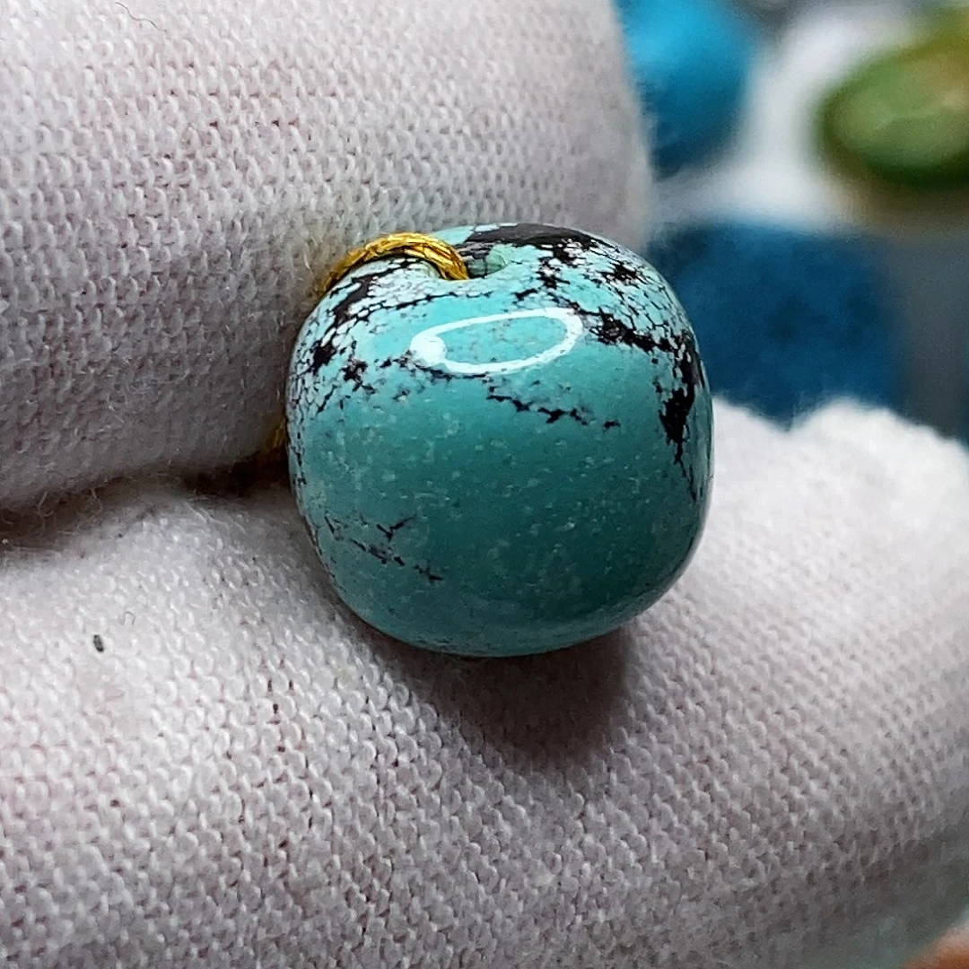 绿松石未镶嵌天然原矿 带武汉地大证书