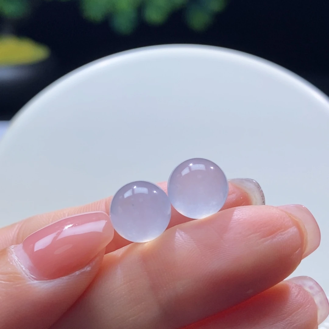 翡翠未镶嵌颈饰淡蓝卡10+多样性发其一
