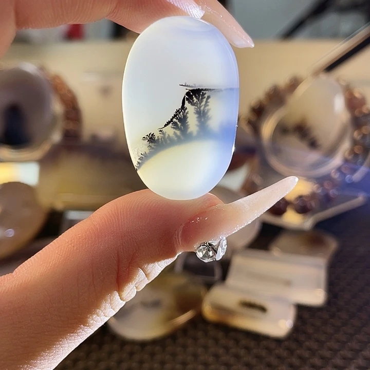 玛瑙/玉髓未镶嵌颈饰