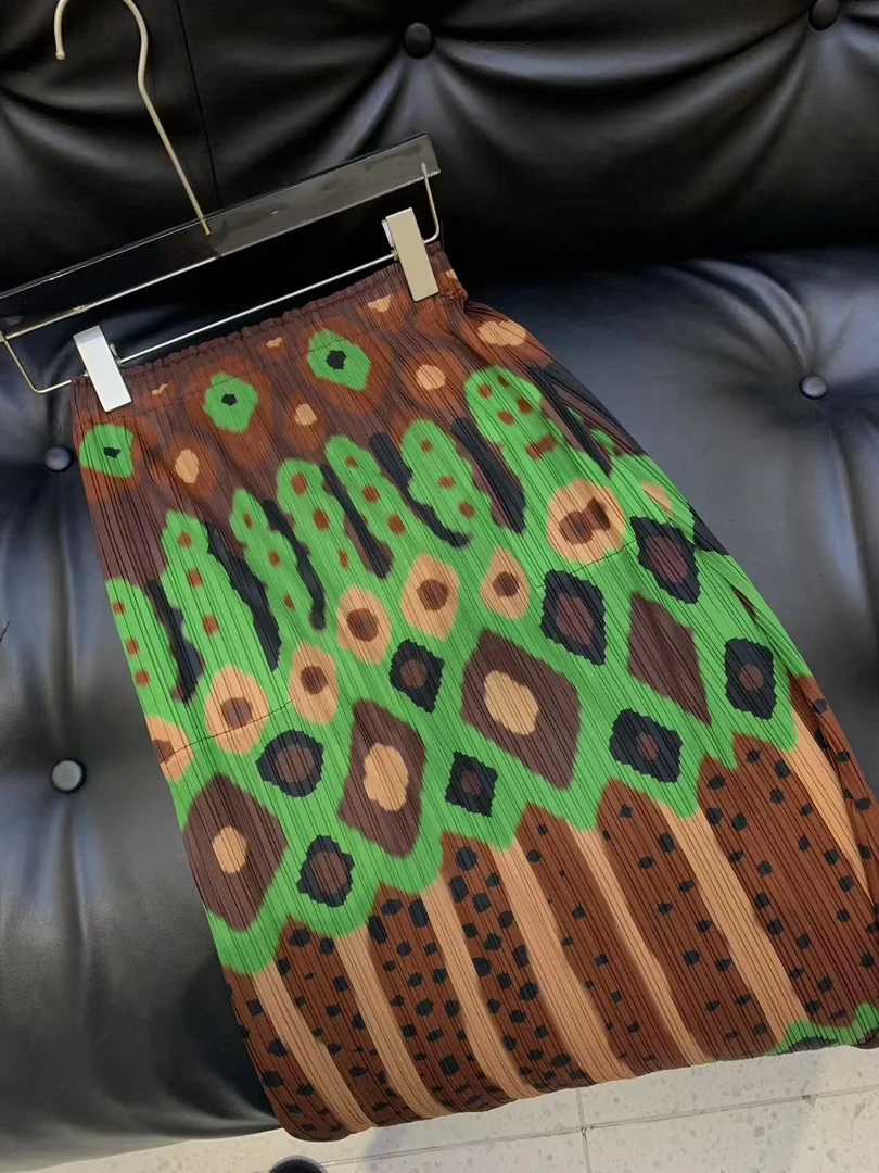 吧吧啦-咖绿色半裙