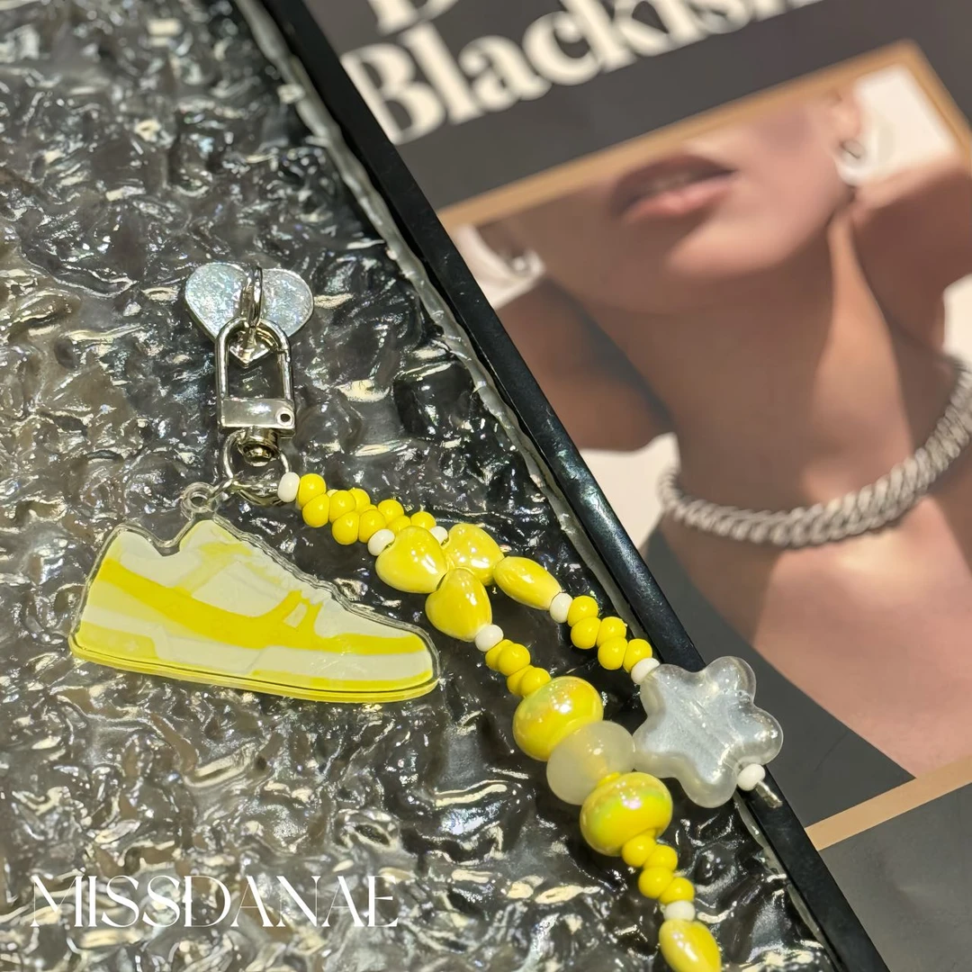 【运动鞋挂件】MISSDANAE手机挂件适用于苹果安卓