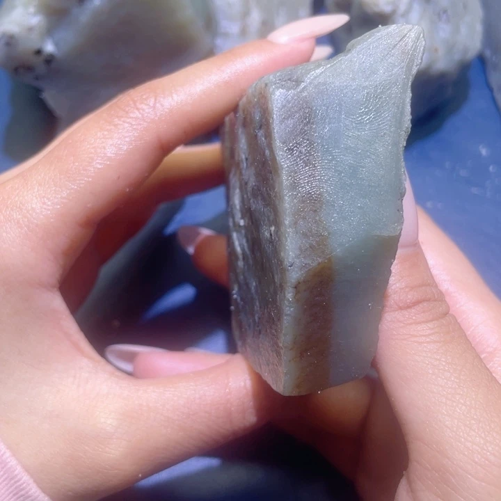 和田玉未镶嵌珠宝半成品