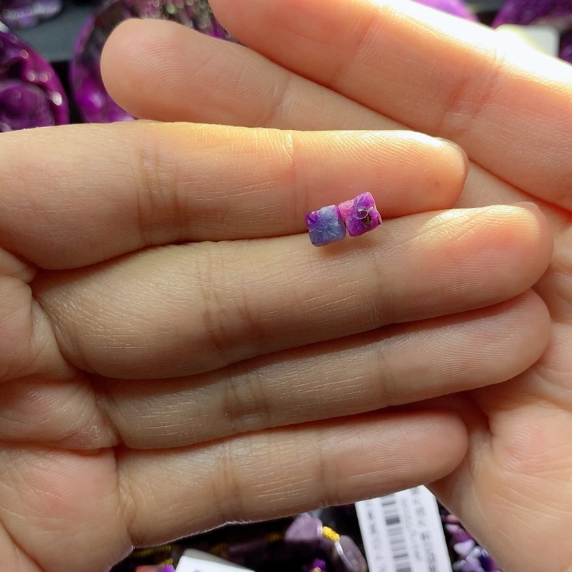 【闪购商品】苏纪石（舒俱来）银S925镶嵌耳钉