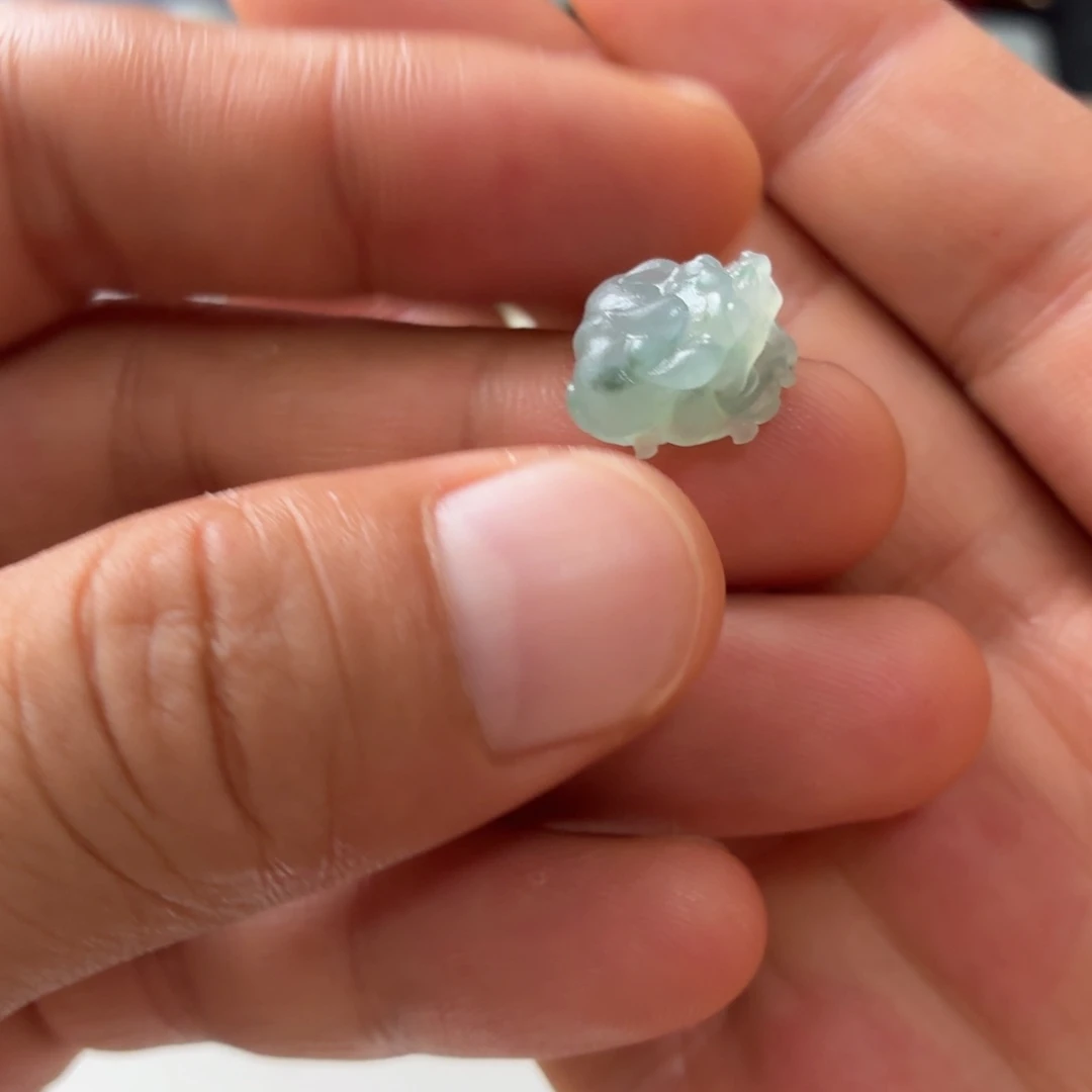 未镶嵌定制翡翠貔貅