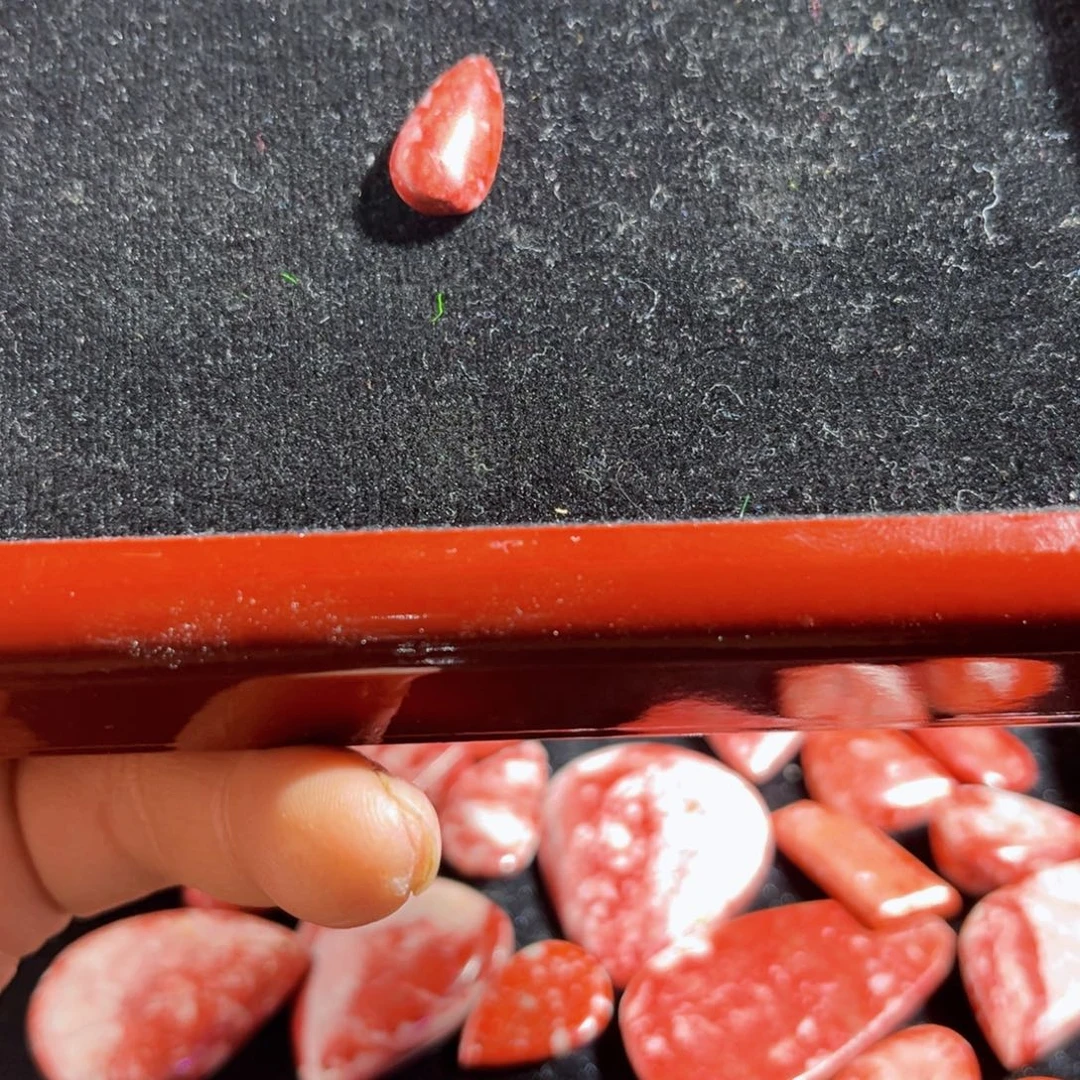 天然辰砂天然原石小挂件