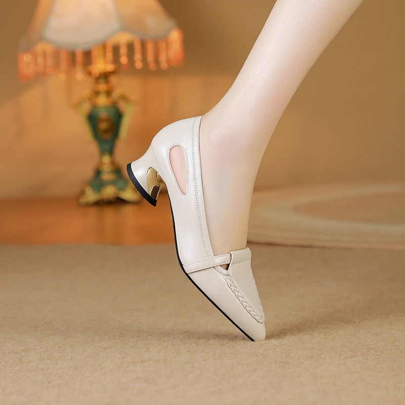 跟高3cm/春夏新款粗跟镂空单鞋/牛皮/34-42/9158百搭尖头中跟真皮