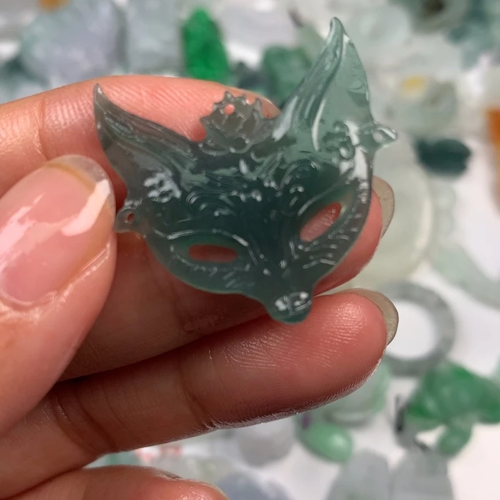 定制翡翠未镶嵌翡翠