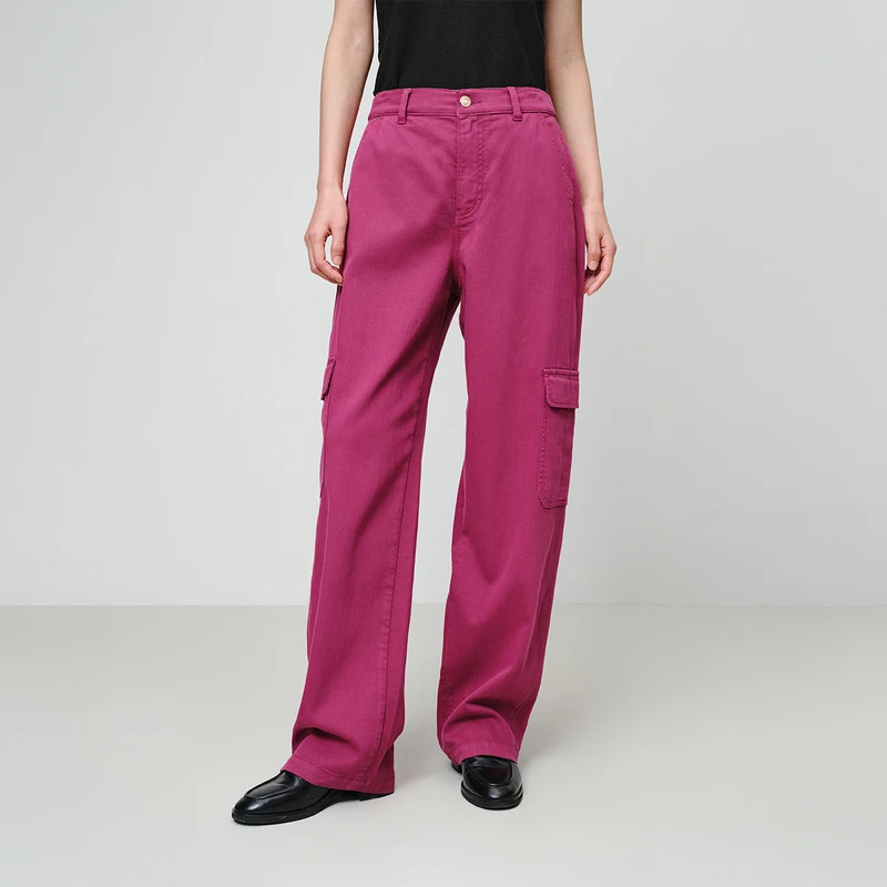 EP雅莹2025新款女装 天丝长绒棉工装裤白色直筒牛仔裤J612A