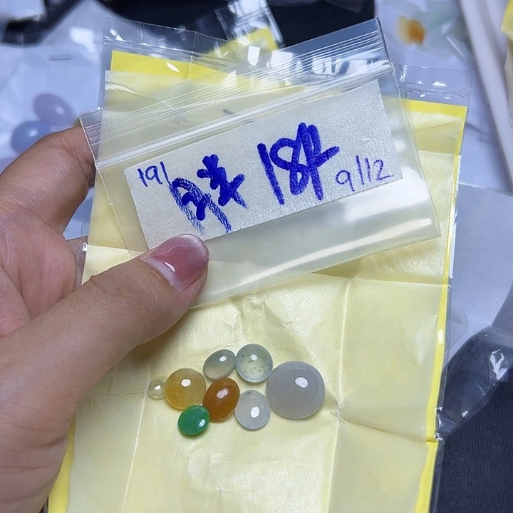 未镶嵌定制翡翠胖***小不