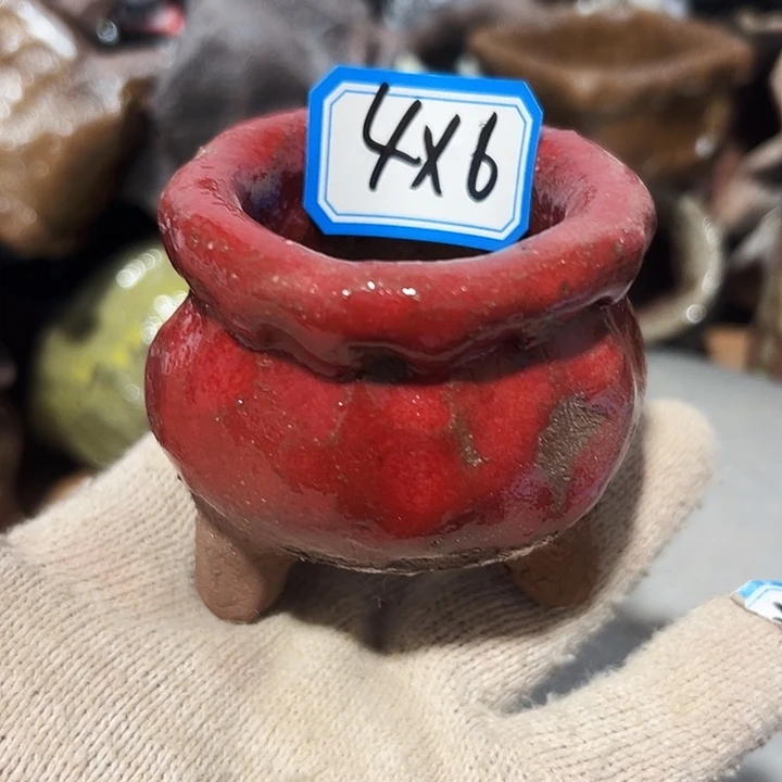 粗陶花盆，现在都不一样