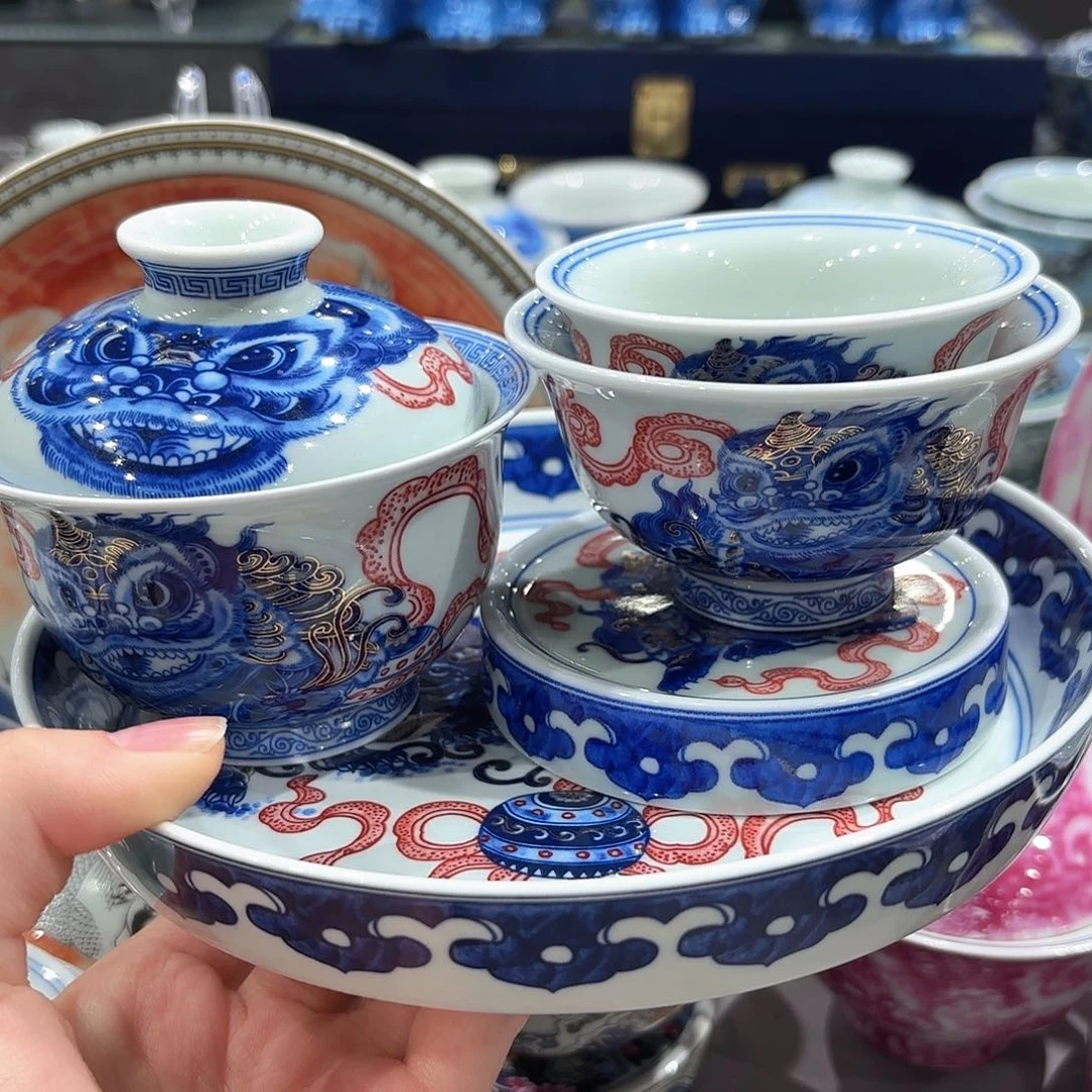 瓷片景德镇瓷器精品陈列