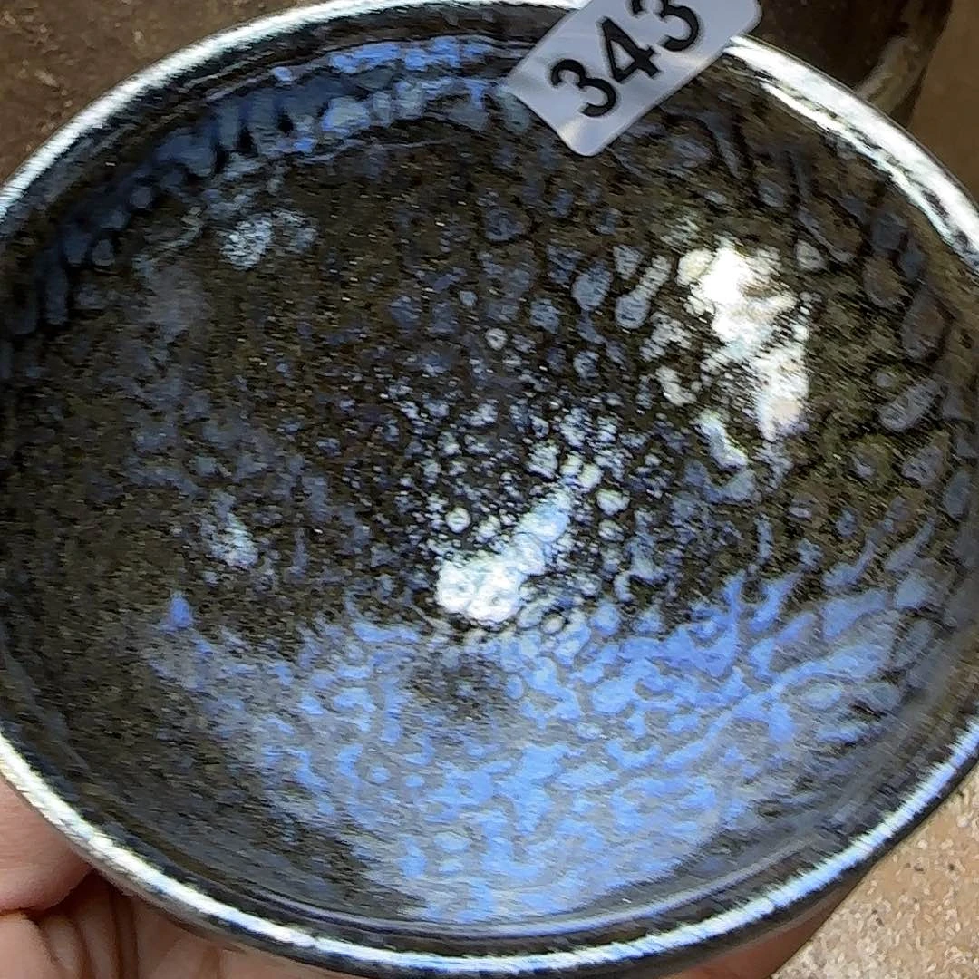 自***在茶盏一辈子就爱她俩两吧