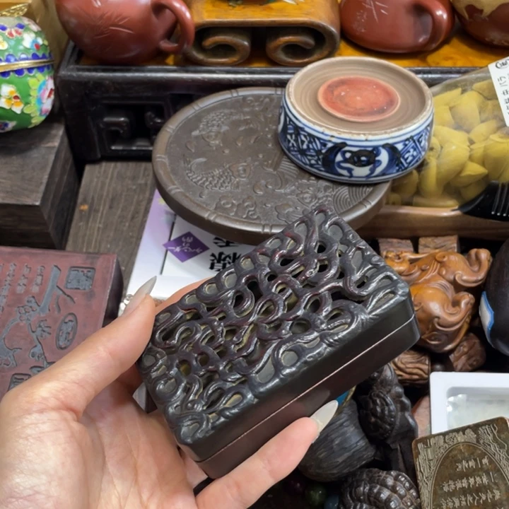 端景台紫檀木类木