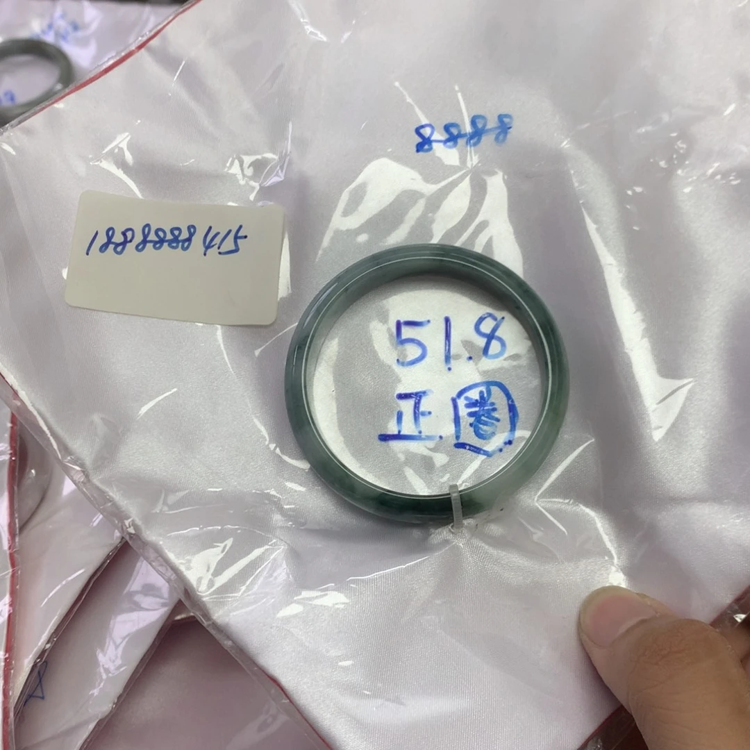 翡翠未镶嵌手镯天然缅甸翡翠