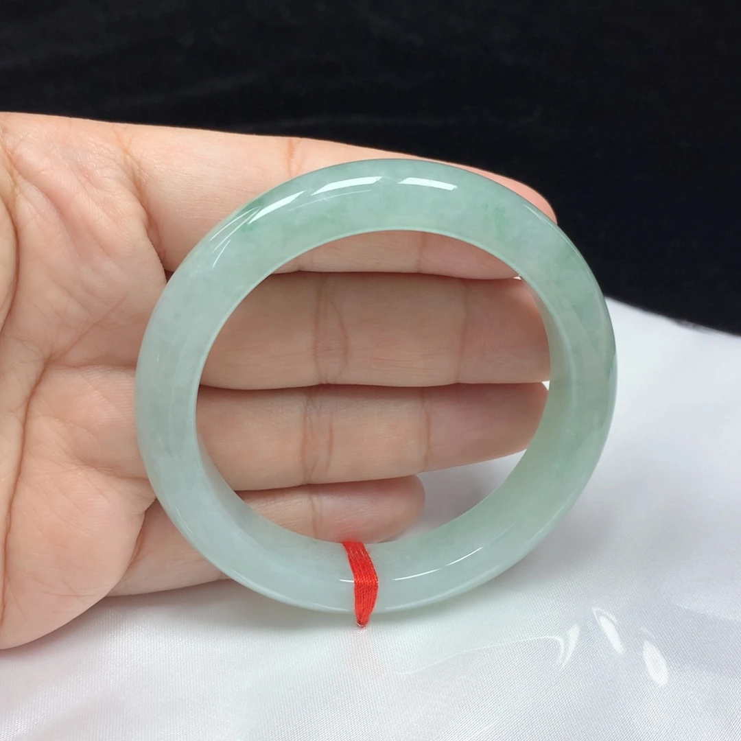 翡翠手镯未镶嵌正圈56.7